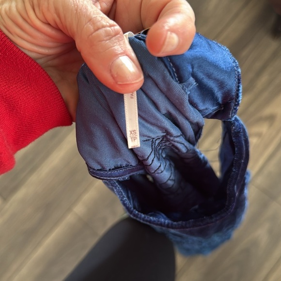 FREE PEOPLE Jill's Sequin Swing Velvet Dress in Blue Combo  Sz: XS - Picture 10 of 16